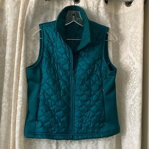Women’s Quilted Thinsulate Fleece Lined Vest with Spandex Side Panels